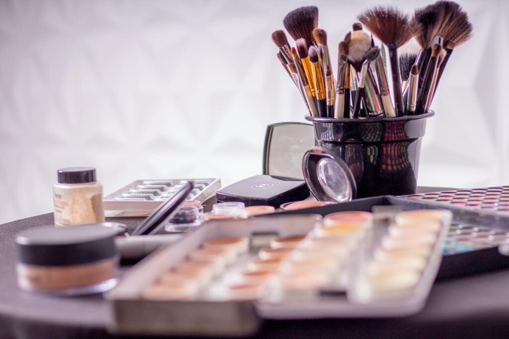private label cosmetics manufacturing